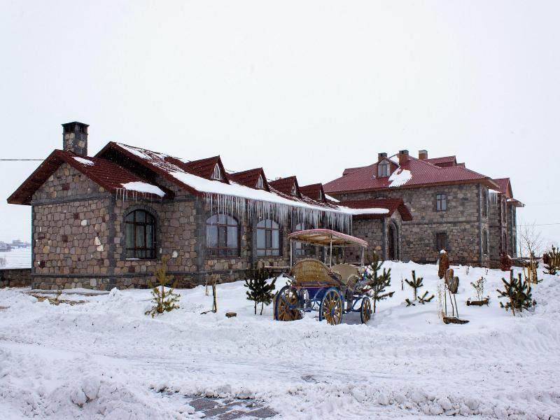 Lake Cildir Lodge