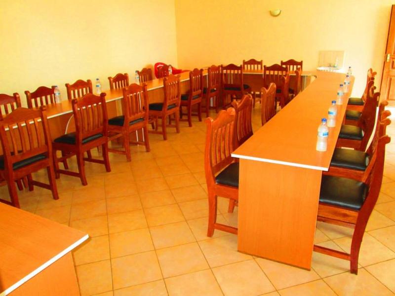 All African Hotel image