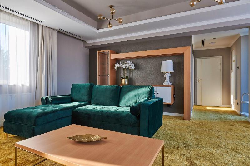 Pergola Boutique Hotel 3