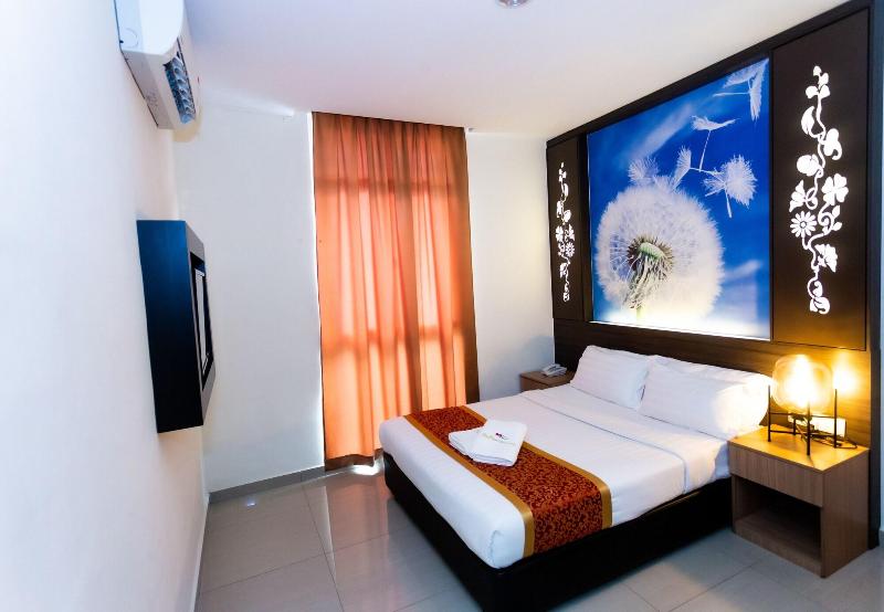 D F Boutique Hotel image