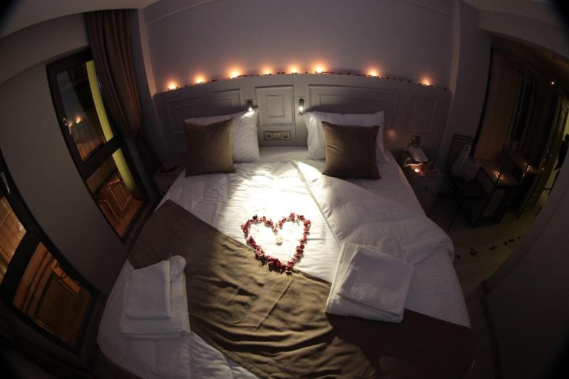 X Nellyi Boutique Hotel image