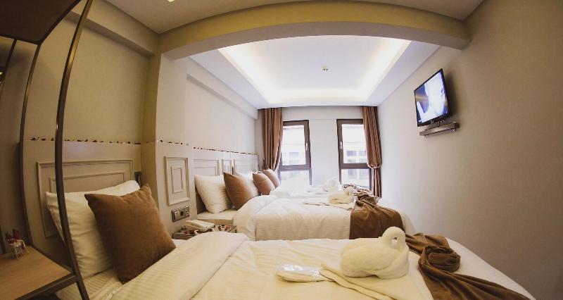 X Nellyi Boutique Hotel image