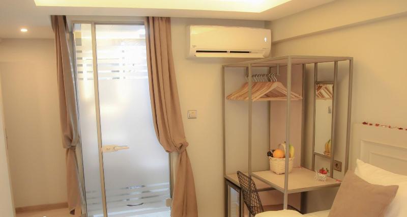 X Nellyi Boutique Hotel image