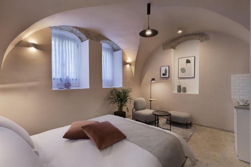Damson Boutique Hotel image