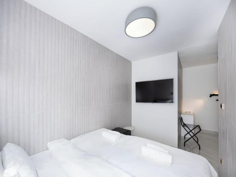 Hotel Teranea image
