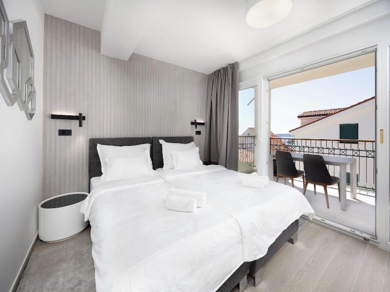 Hotel Teranea image