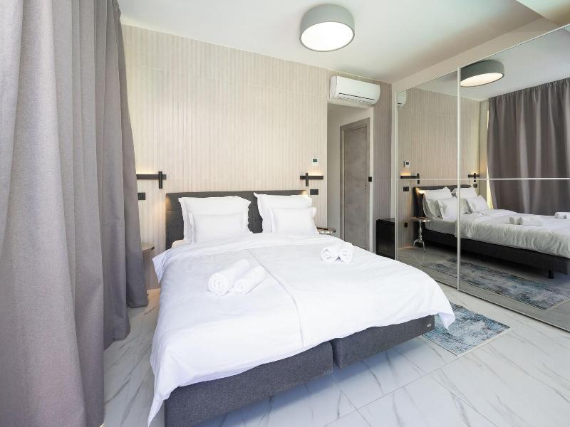 Hotel Teranea image