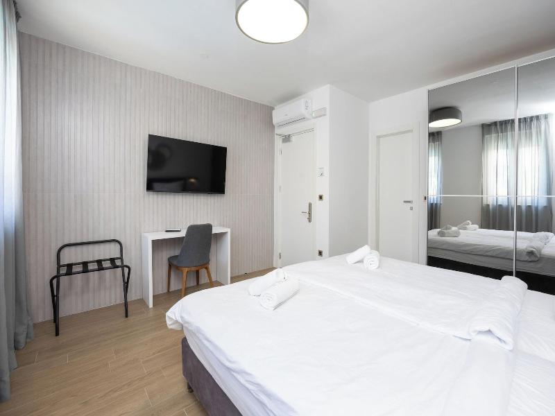 Hotel Teranea image
