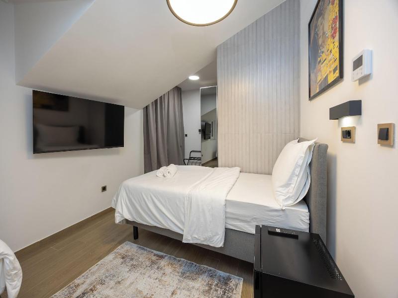 Hotel Teranea image