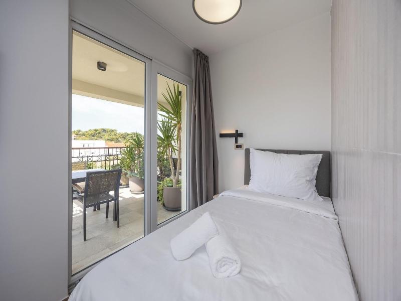 Hotel Teranea image