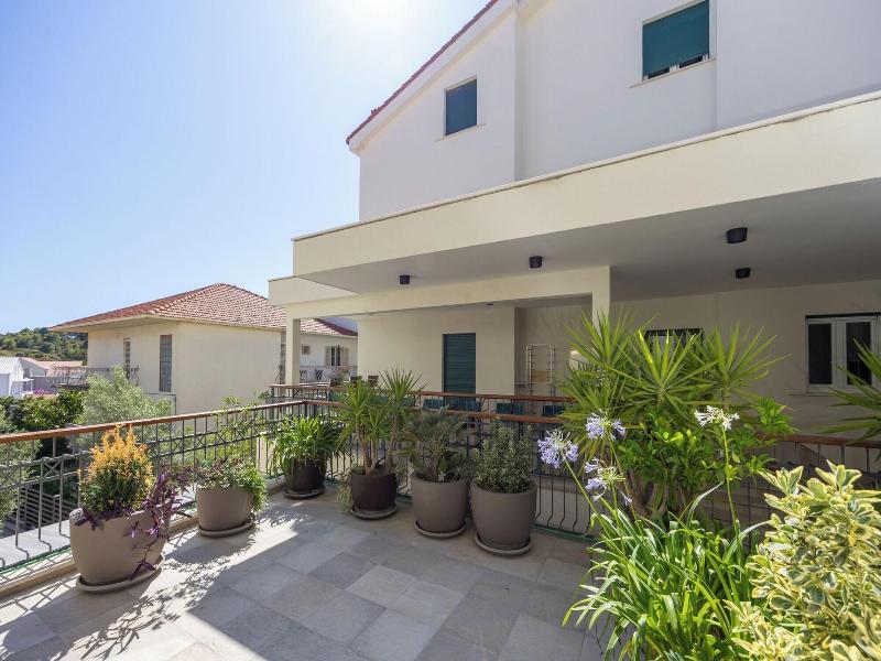 Hotel Teranea image