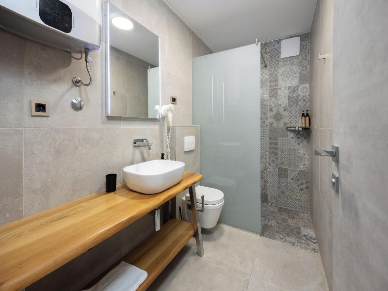 Hotel Teranea image