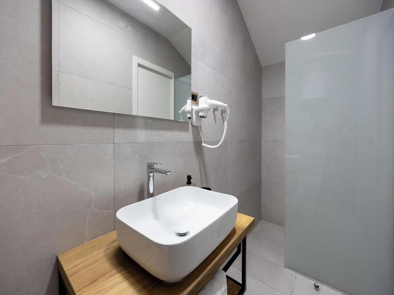 Hotel Teranea image