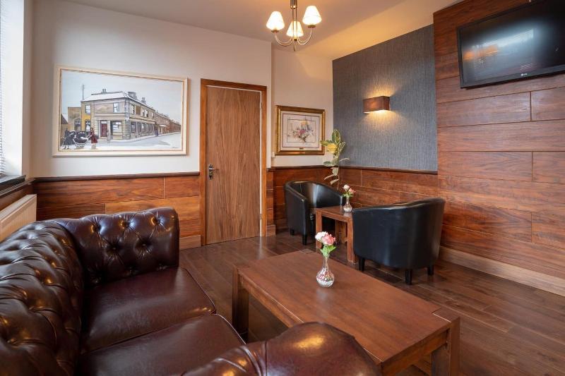 Eagle Hotel image