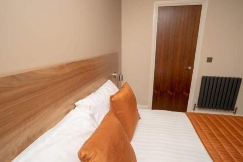 Eagle Hotel image