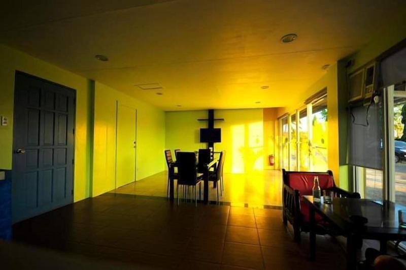 Kingsville Hotel image