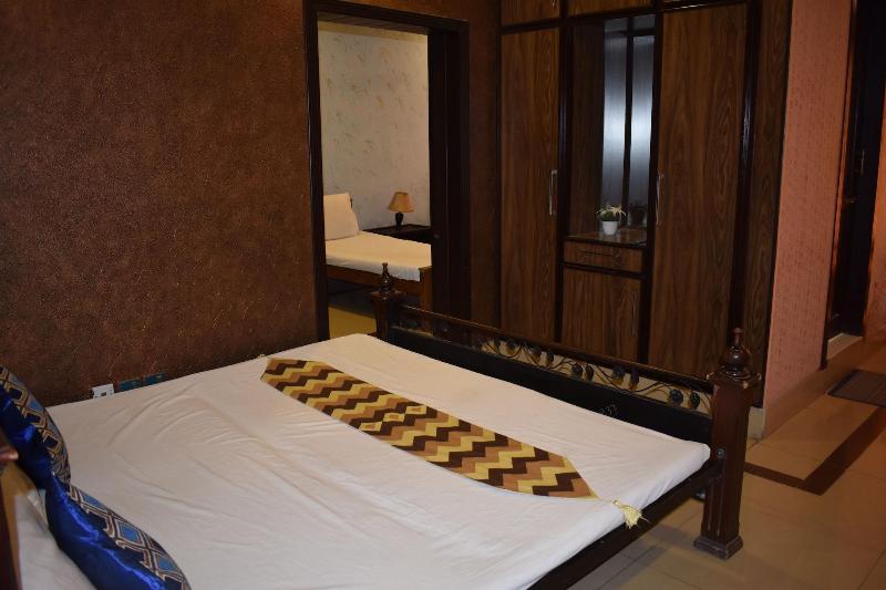 Hotel Pyramid International image