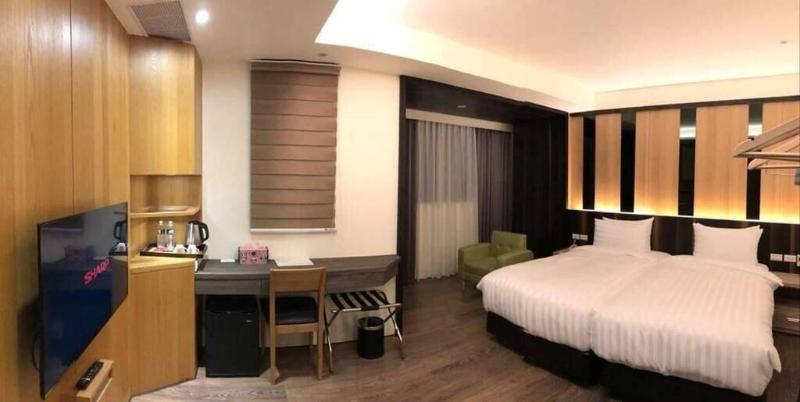 Lantan Moonlight Hotel image