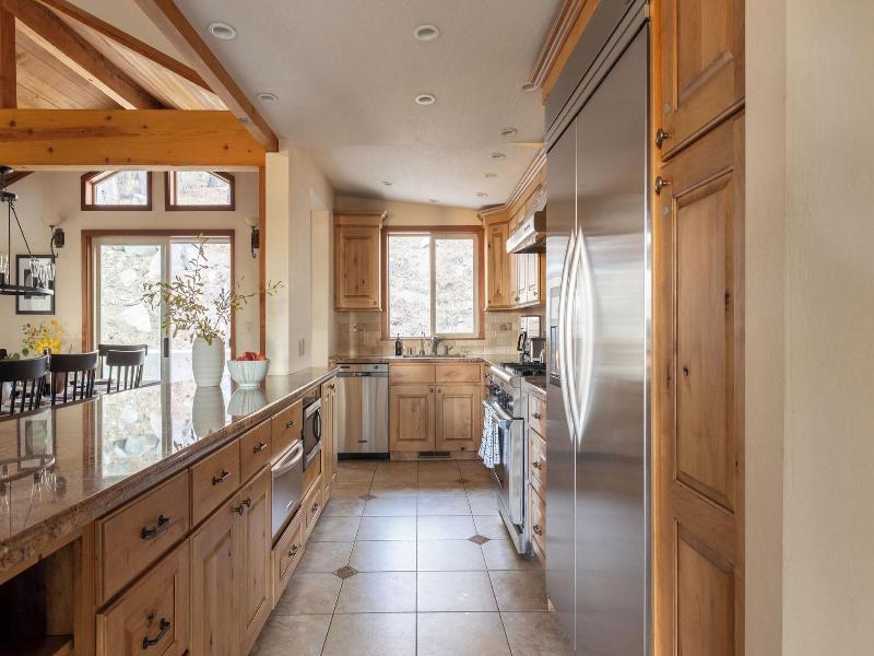 Redwood By Avantstay Secluded Cabin W Views Spa image
