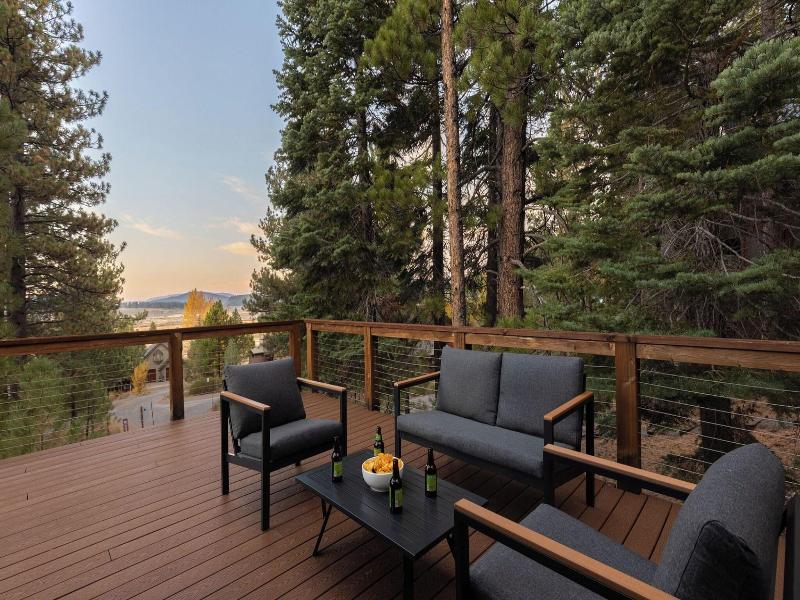 Redwood By Avantstay Secluded Cabin W Views Spa image