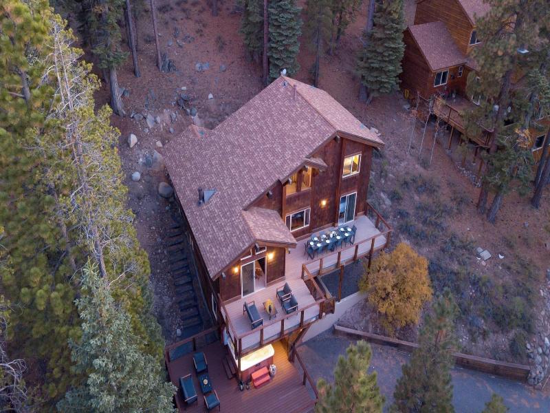 Redwood By Avantstay Secluded Cabin W Views Spa image