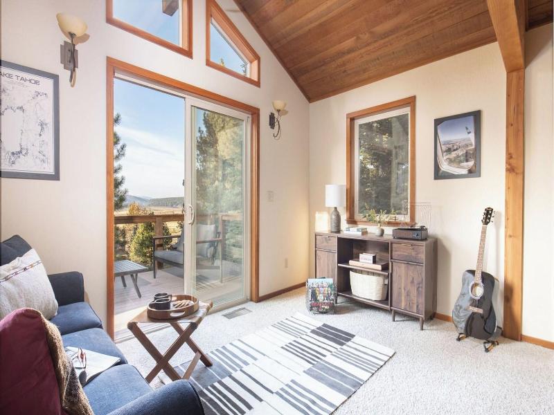 Redwood By Avantstay Secluded Cabin W Views Spa image