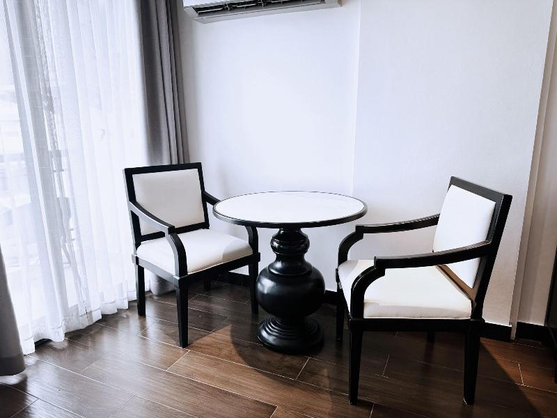 Glory Boutique Suite image