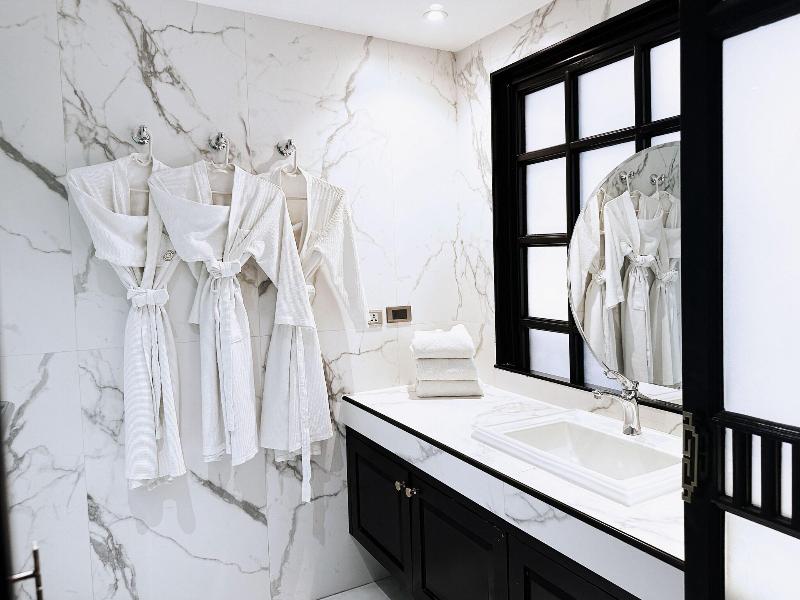 Glory Boutique Suite image