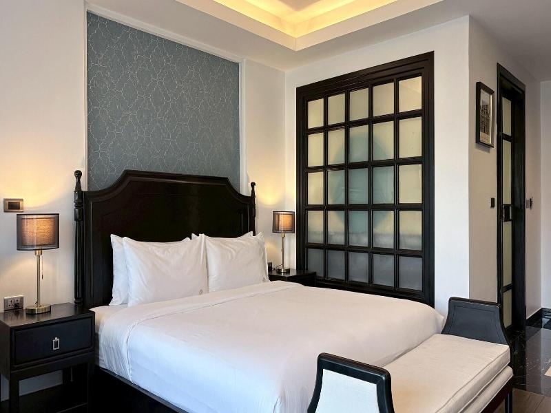 Glory Boutique Suite image