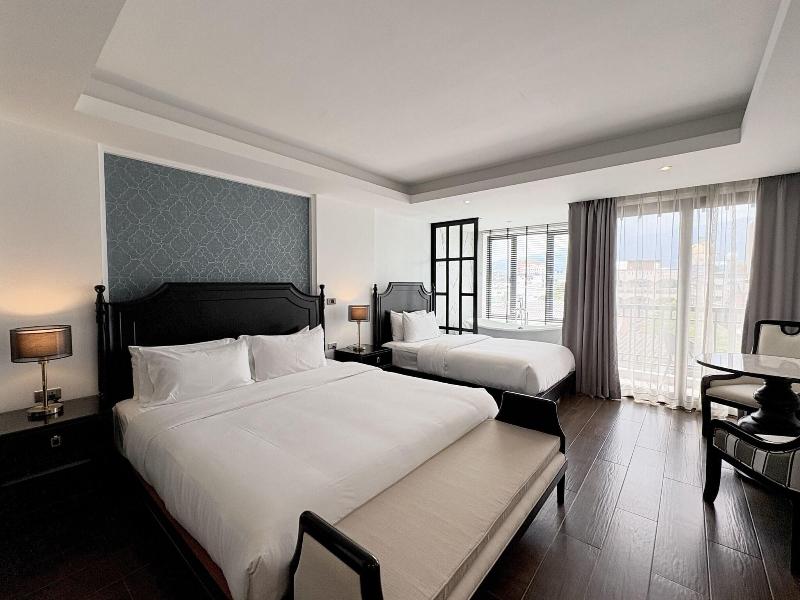 Glory Boutique Suite image