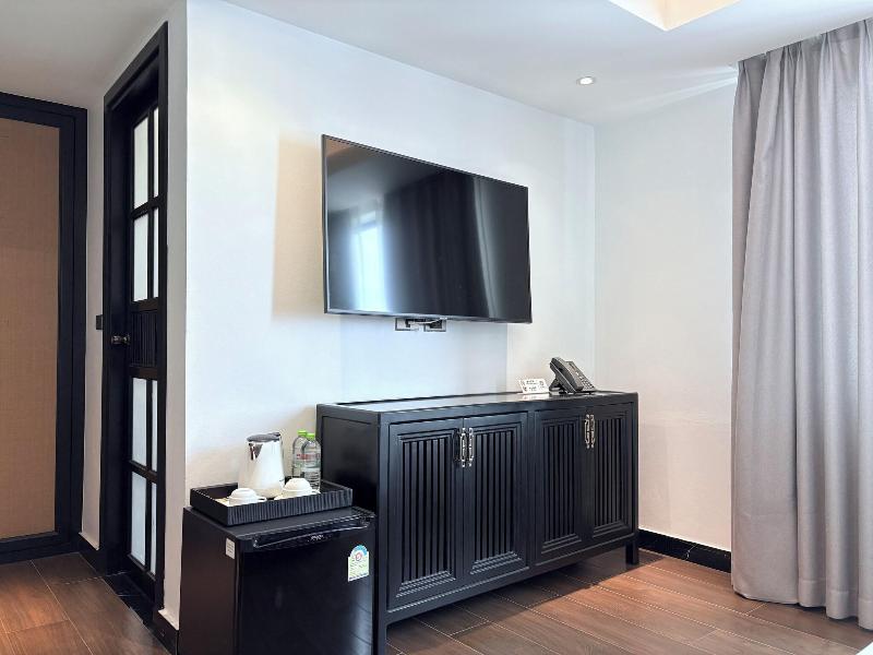 Glory Boutique Suite image