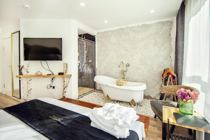 Nomado Boutique Hotel image