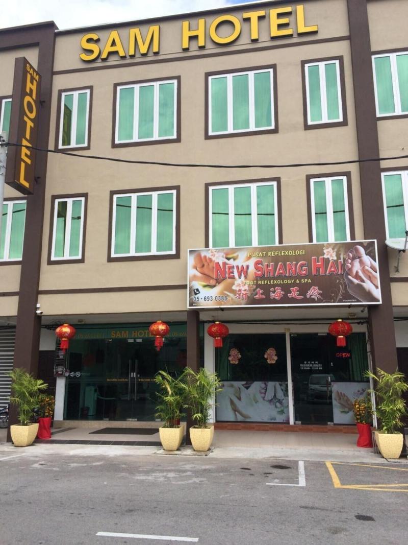 Sam Hotel image