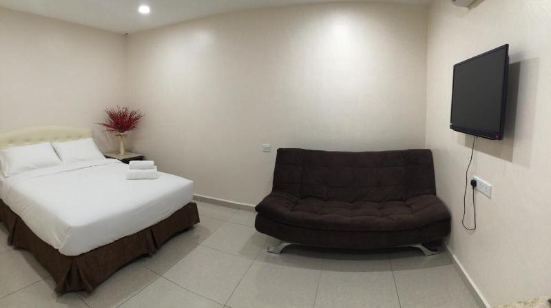 Sam Hotel image