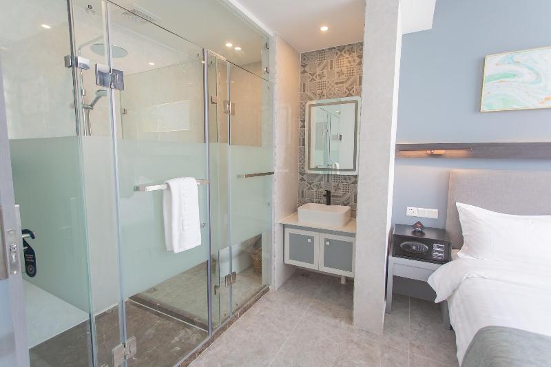 Begonia Resort image
