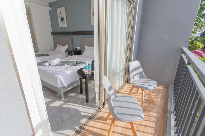 Begonia Resort image