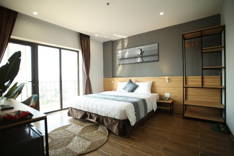 Kingsales Hotel image