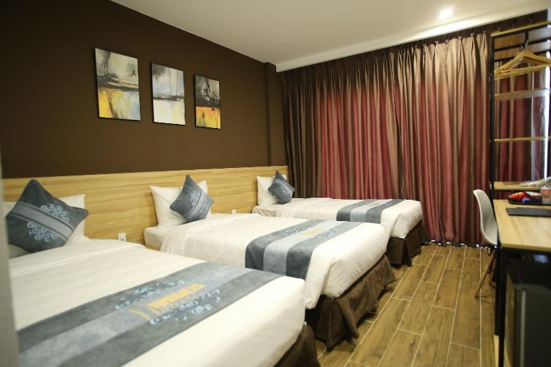 Kingsales Hotel image