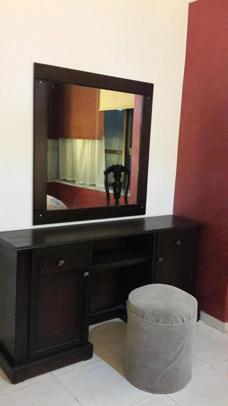 Alfakher Hotel Apartments image