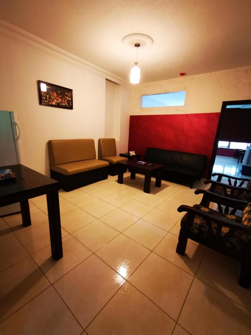 Alfakher Hotel Apartments image