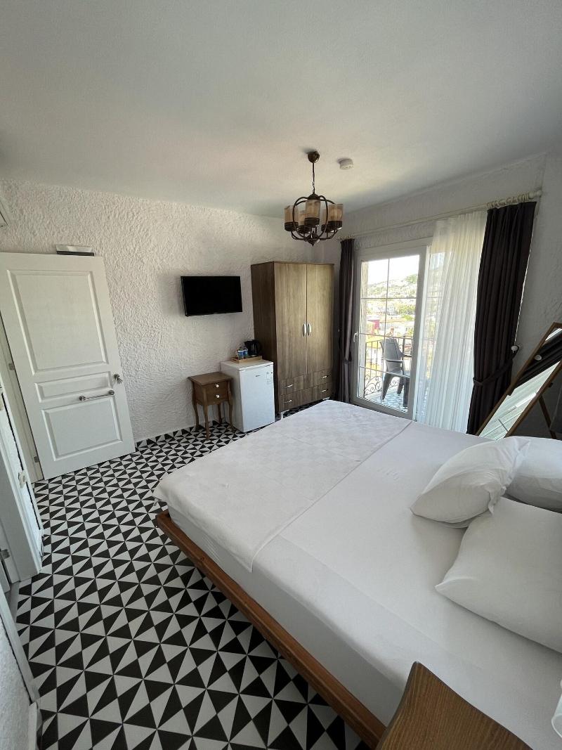 Villa Veria image