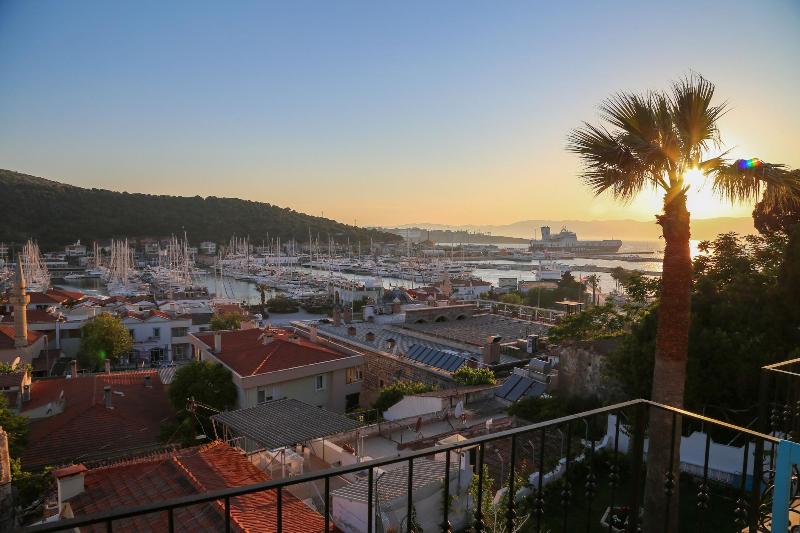 Villa Veria image