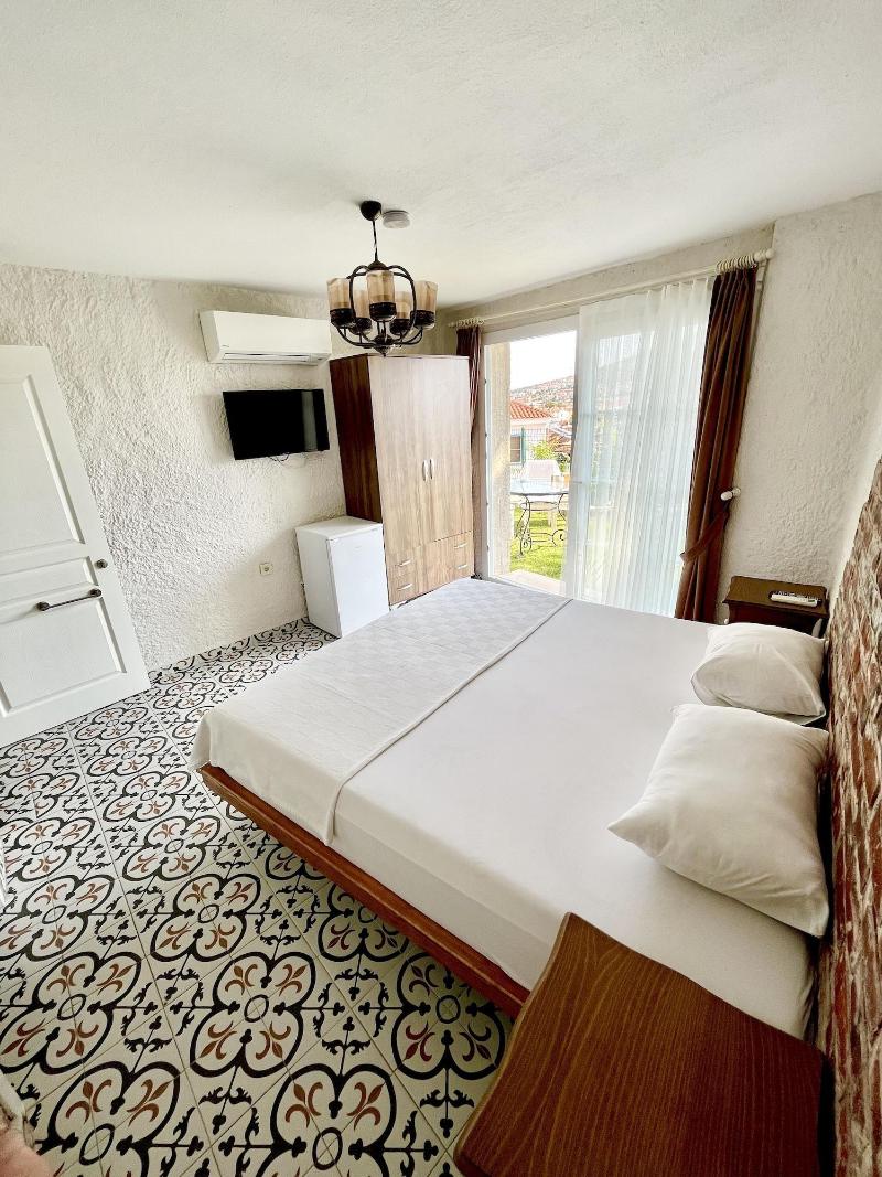 Villa Veria image