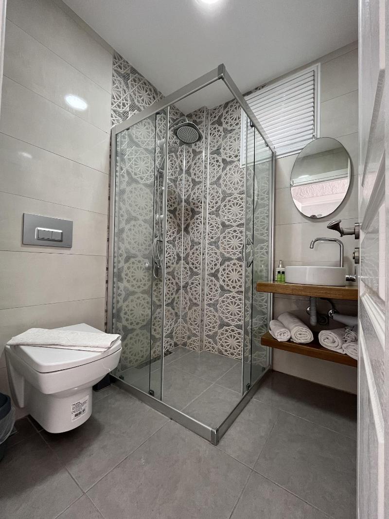 Villa Veria image