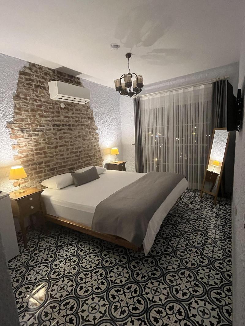 Villa Veria image