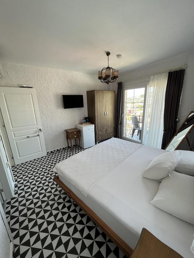 Villa Veria image