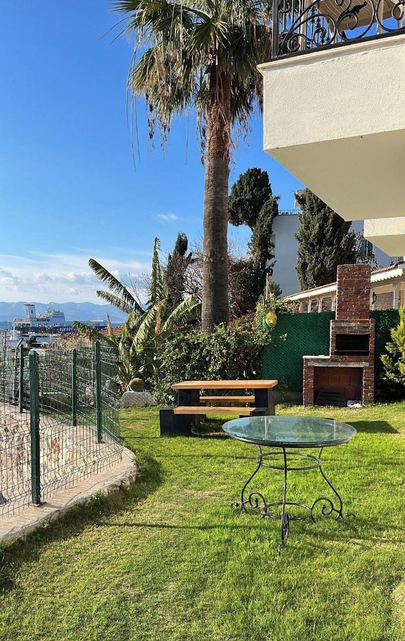 Villa Veria image