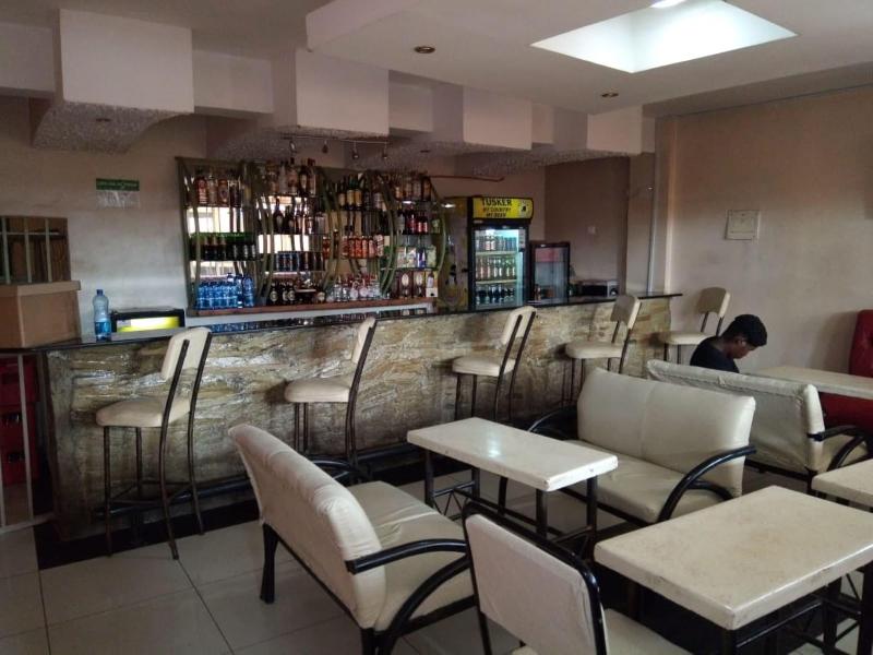 Maates Hotel image