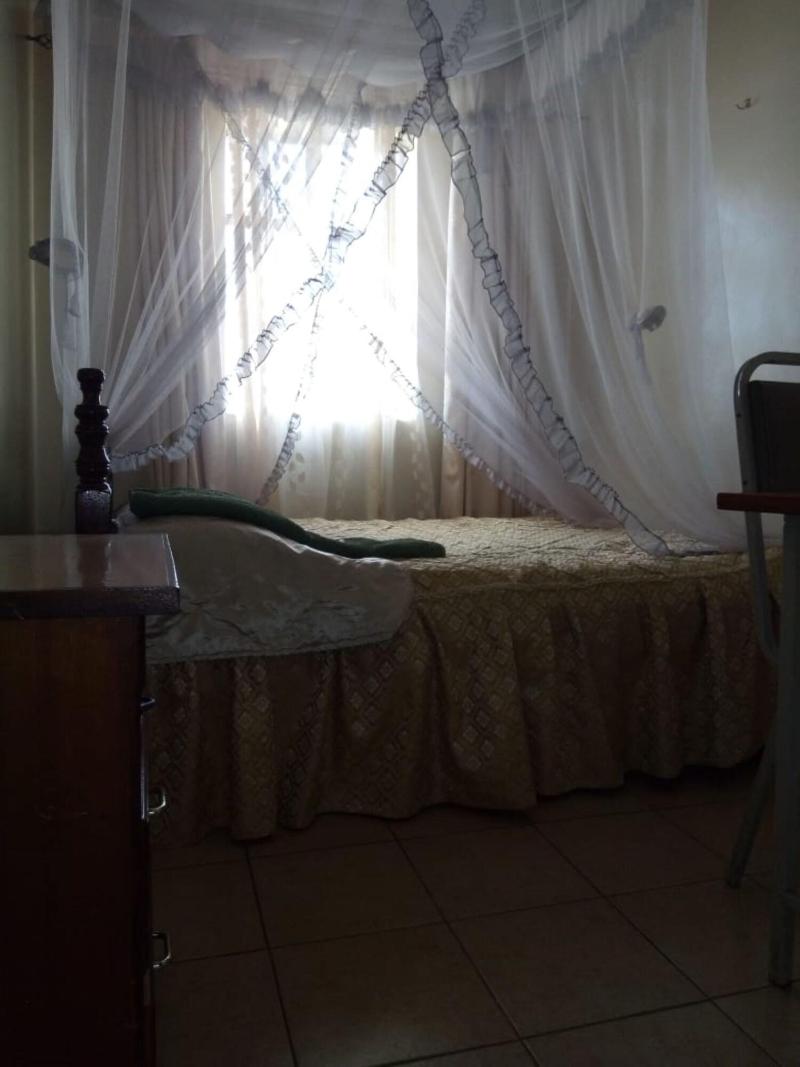 Maates Hotel image