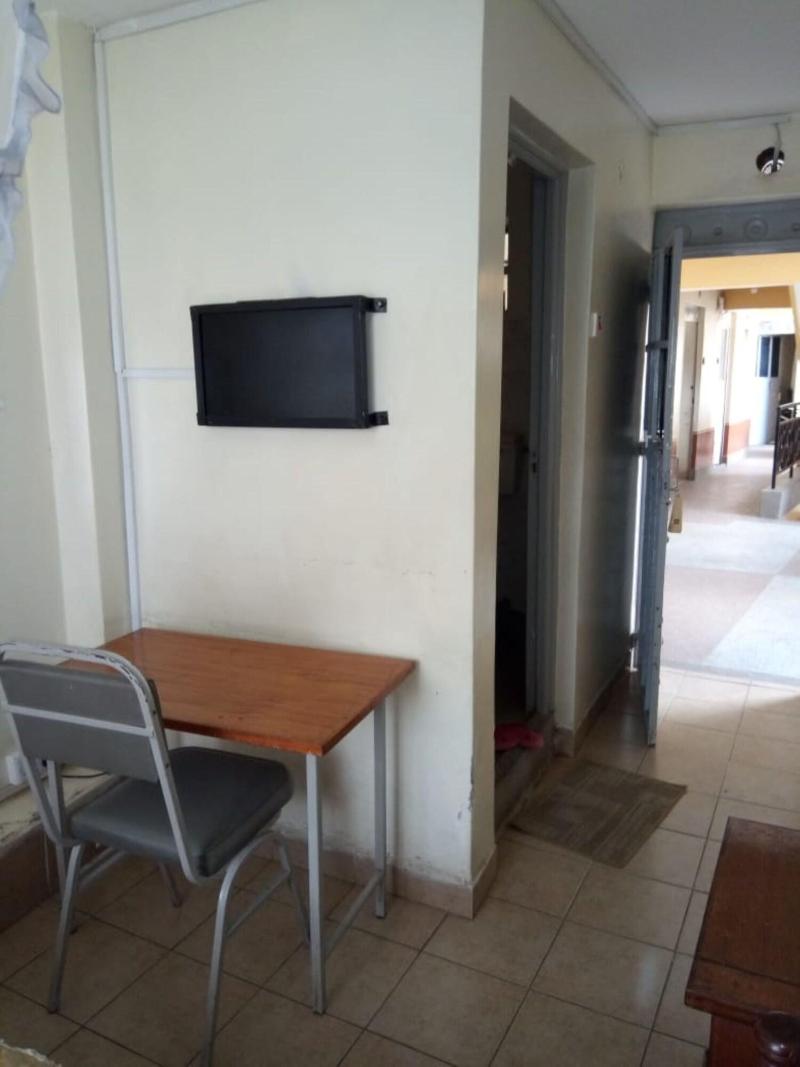 Maates Hotel image